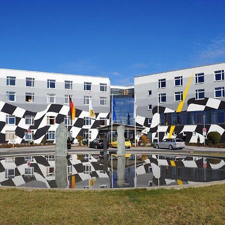 Hotel Motorsport Arena Oschersleben Bagian luar foto