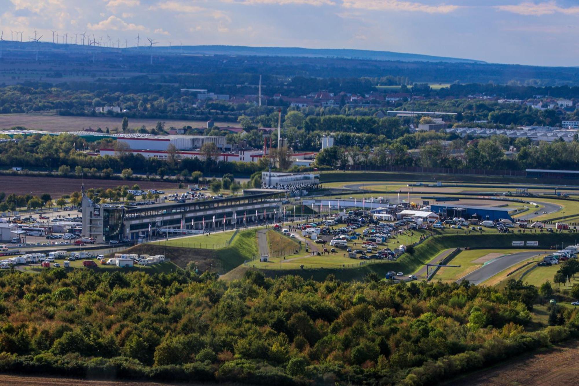 Hotel Motorsport Arena Oschersleben Bagian luar foto