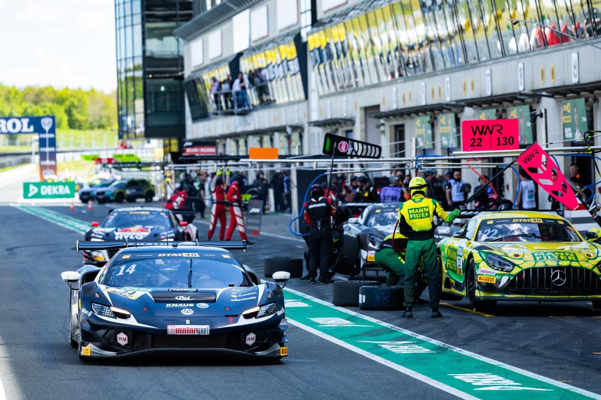 Hotel Motorsport Arena Oschersleben Bagian luar foto